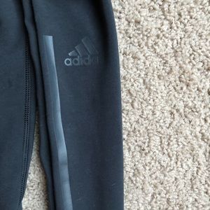 Adidas leggings
